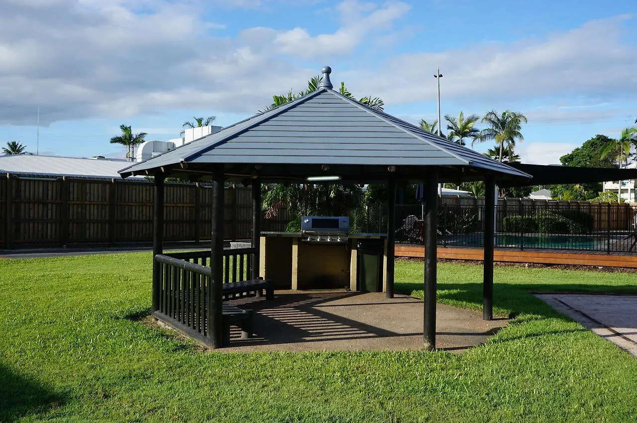 Yal Cairns - Accommodation That Makes A Difference