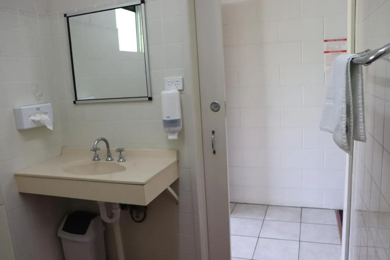 Yal Cairns - Accommodation That Makes A Difference Motel